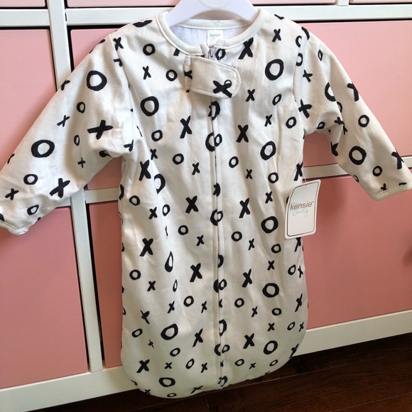 NWT 👶🏼 - Picture 3 of 3